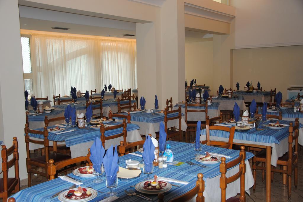 Hotel Royal Мисано Адриатико Екстериор снимка